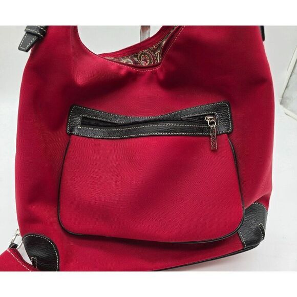 Maxx New York Red & Black Hobo Bag With Paisley Interior & Matching Pouch - Picture 1 of 7